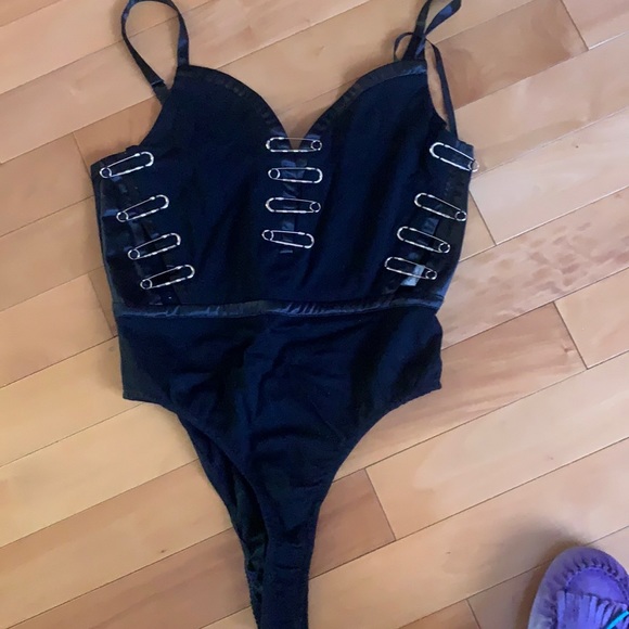 Beautiful bodysuit for evening - Picture 1 of 2